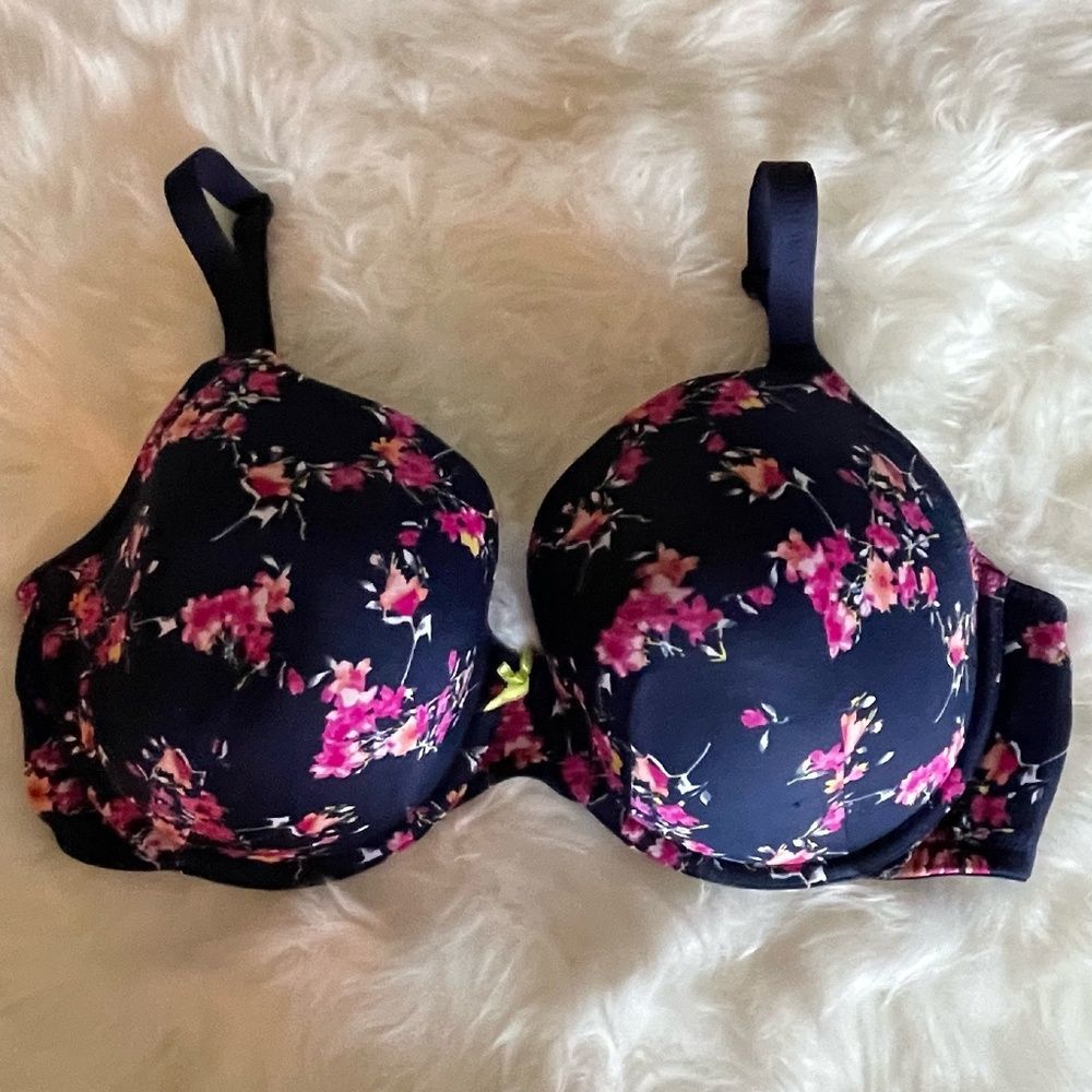 Cacique by Lane Bryant Floral Bra - Size 40 DDD